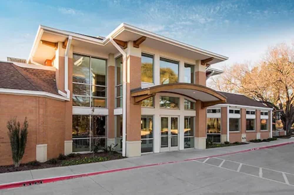 Cooper Hotel Conference Center & Spa Dallas Exterior foto